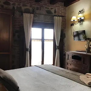 2* Affittacamere Hospederia Casa De Cisneros
